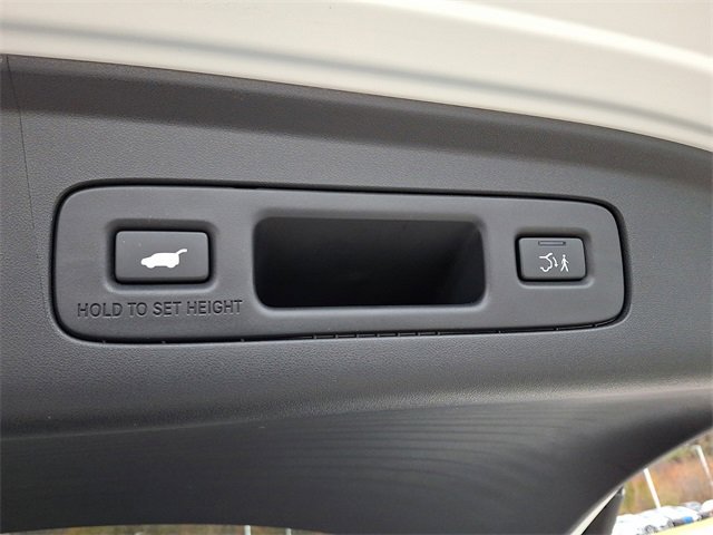 Certified 2025 Acura ADX A-Spec image 30