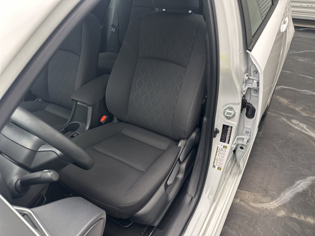 Used 2023 Toyota Corolla LE image 15