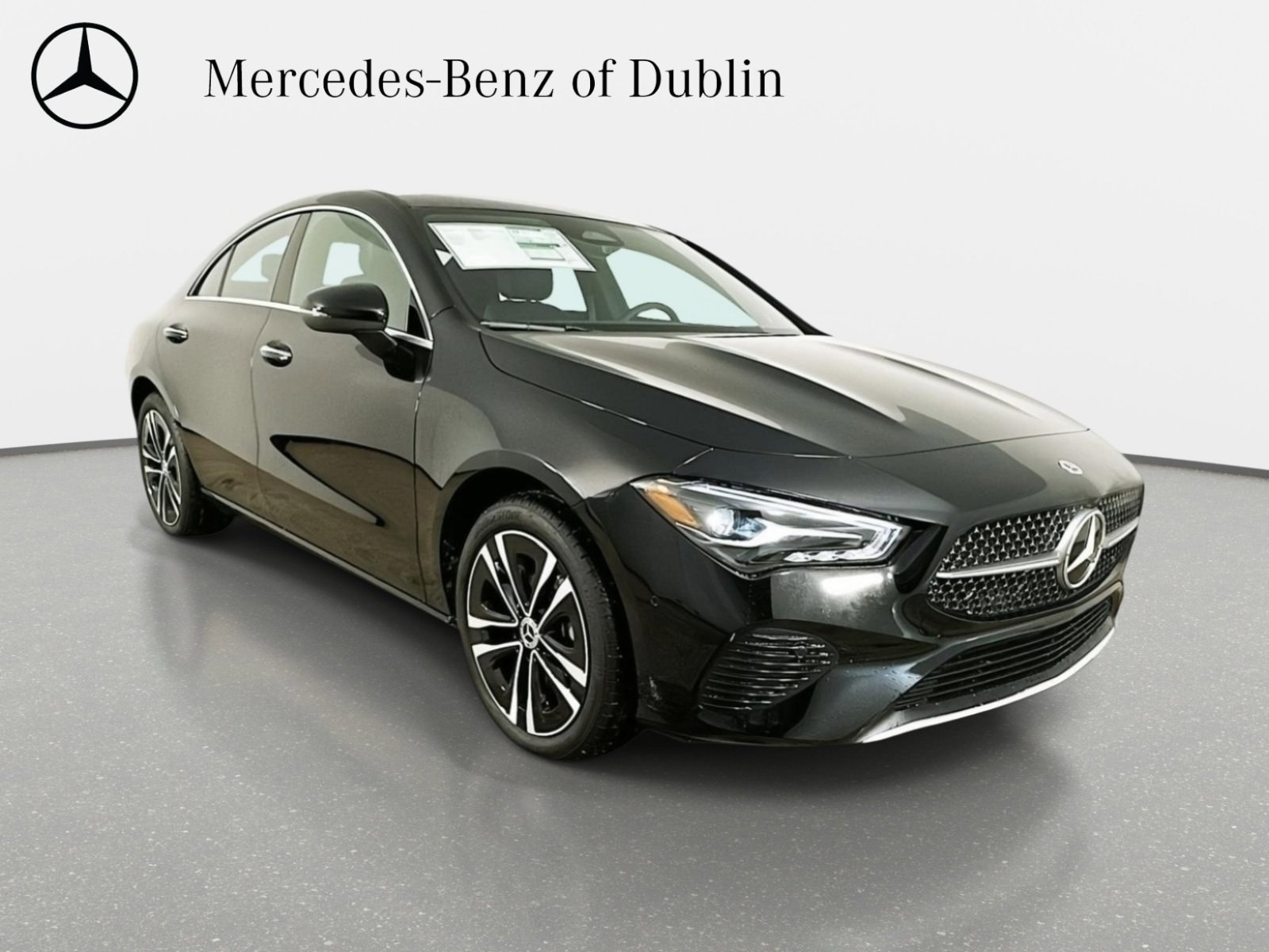 Used 2025 Mercedes-Benz CLA 250 4MATIC image 1