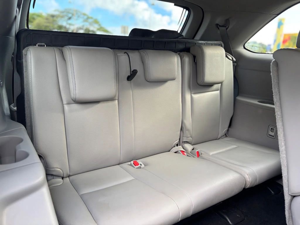 Used 2017 Toyota Highlander XLE image 14