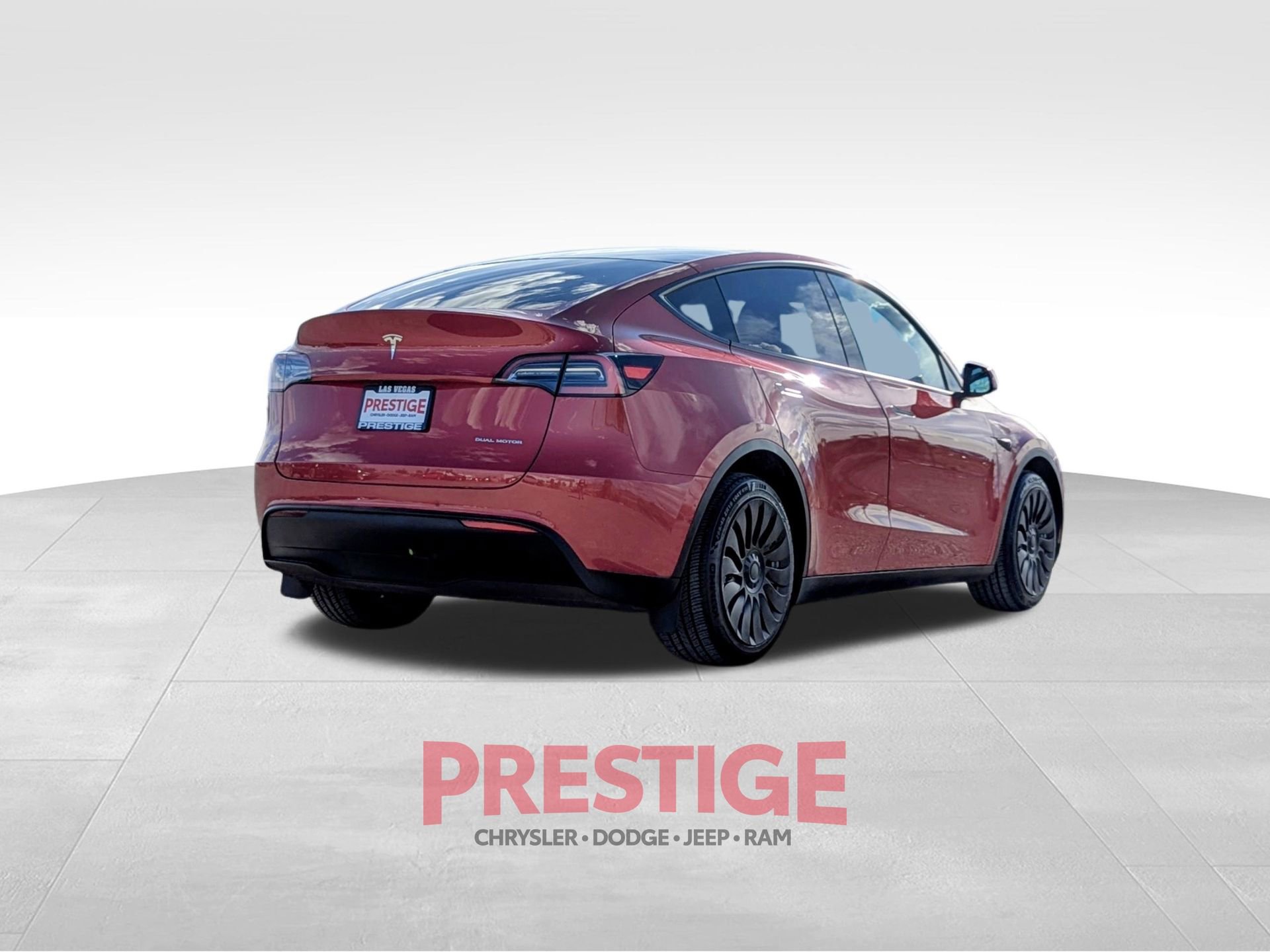 Used 2021 Tesla Model Y Long Range AWD/4WD image 9