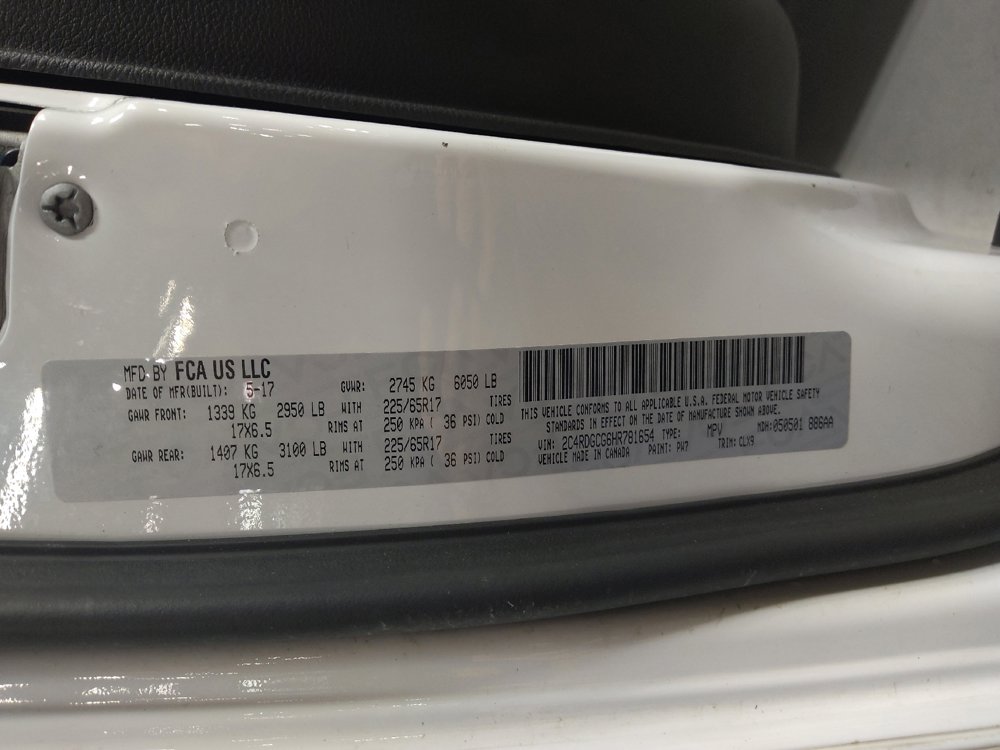 Used 2017 Dodge Grand Caravan SXT w/ Driver Convenience Group FWD image 33