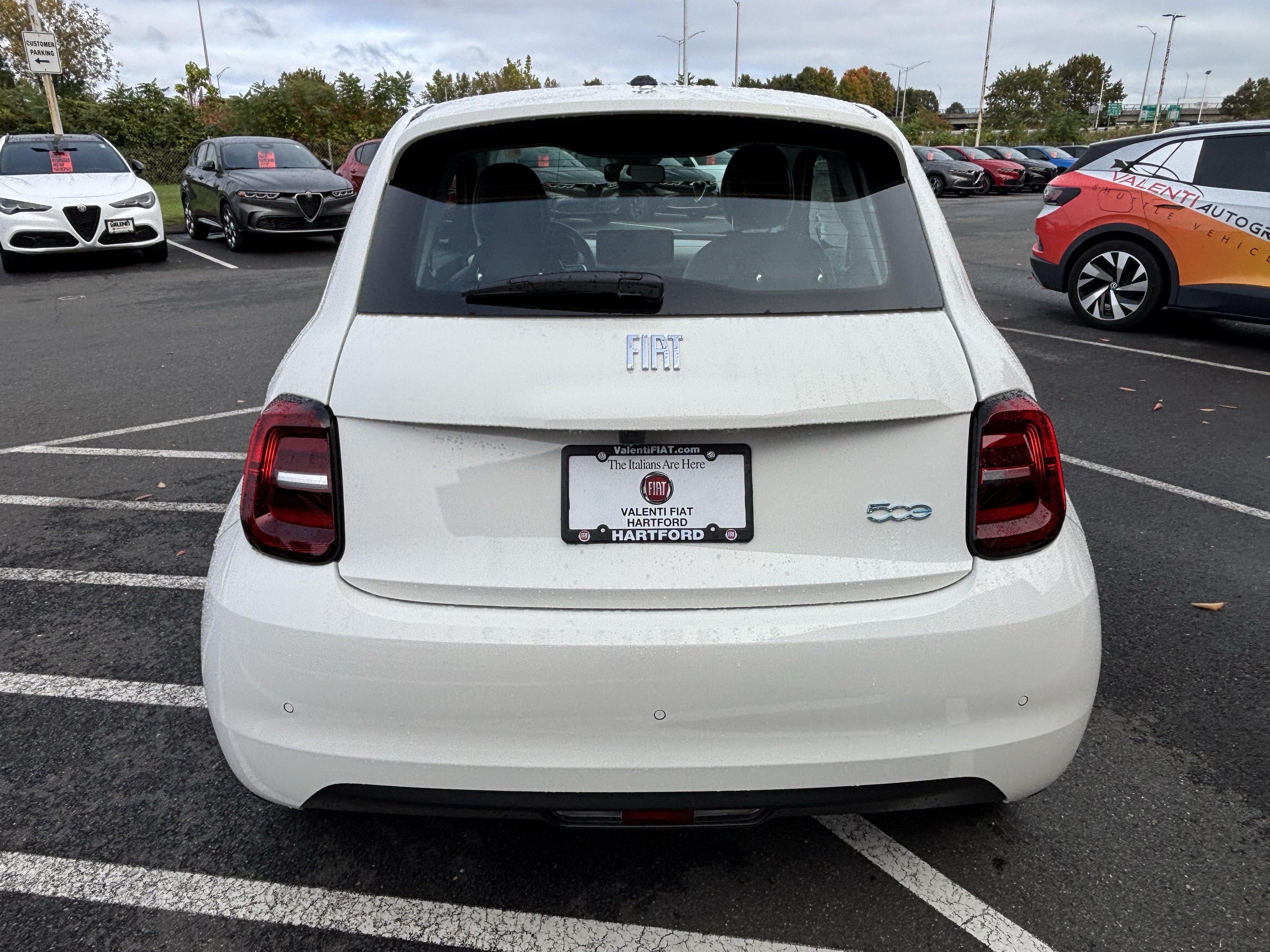 New 2026 FIAT 500 e w/ Comfort Group FWD image 6