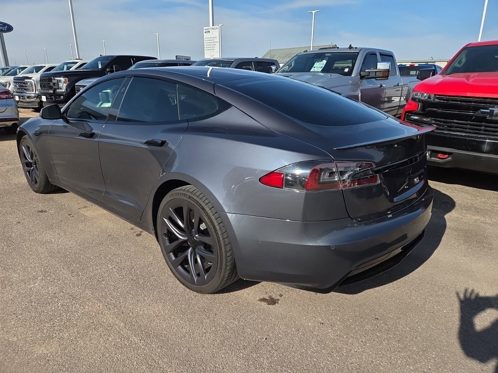 Used 2022 Tesla Model S Plaid AWD/4WD image 3