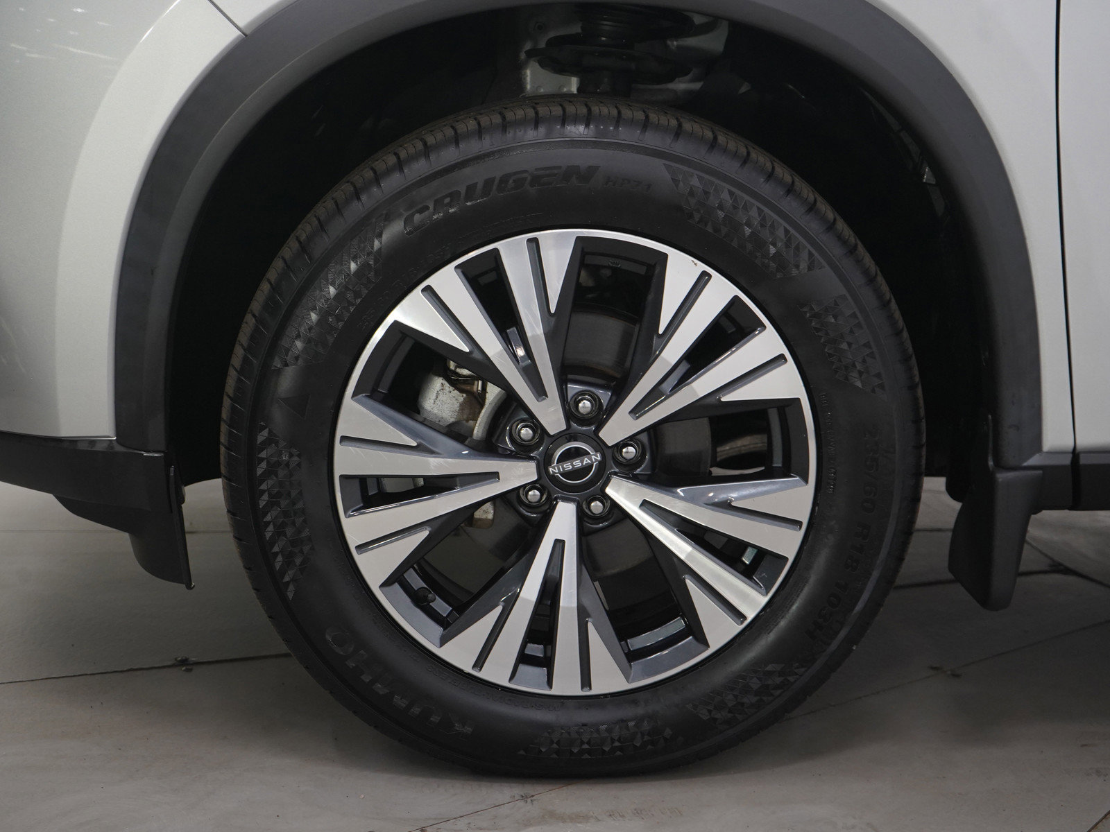 Used 2023 Nissan Rogue SV w/ SV Premium Package image 31