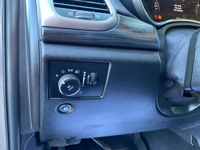 Used 2021 Jeep Grand Cherokee Laredo X AWD/4WD image 8