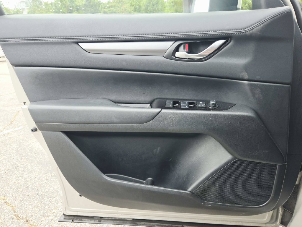 Used 2025 MAZDA CX-5 AWD 2.5 S w/ Select Package image 32