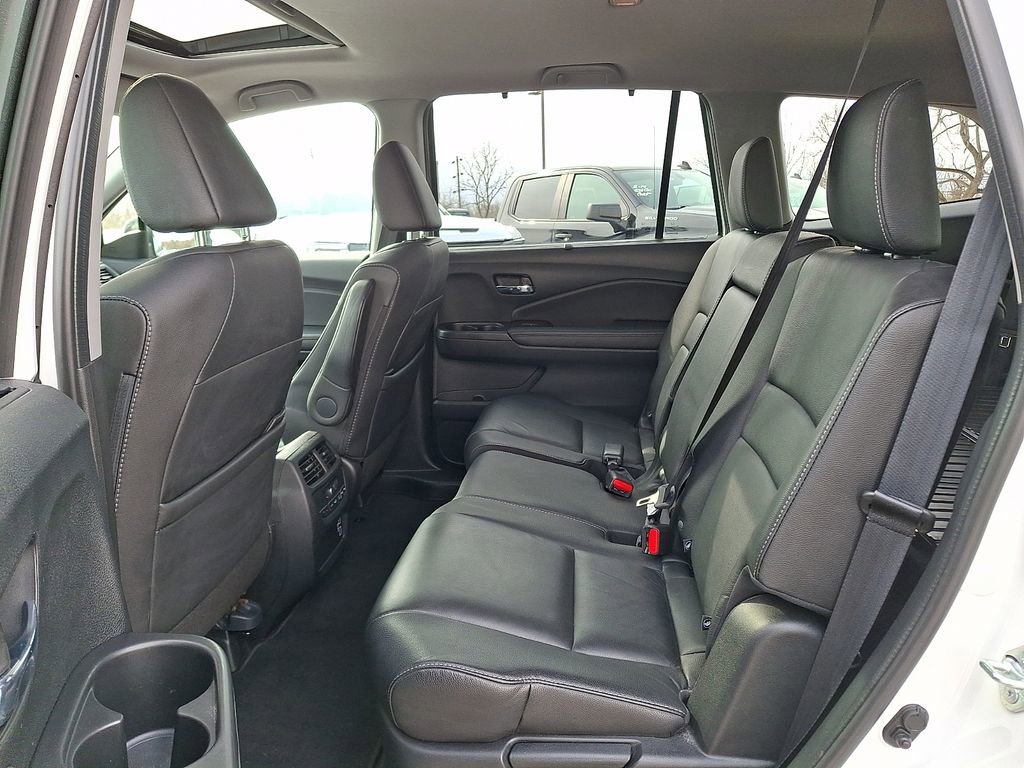 Used 2022 Honda Pilot Special Edition image 13
