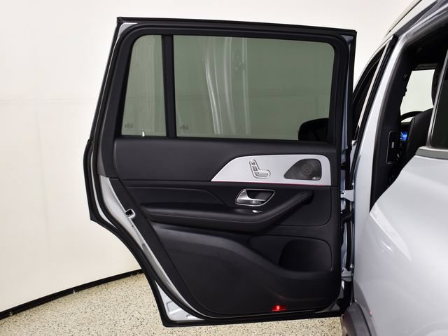 Certified 2025 Mercedes-Benz GLS 450 4MATIC image 39