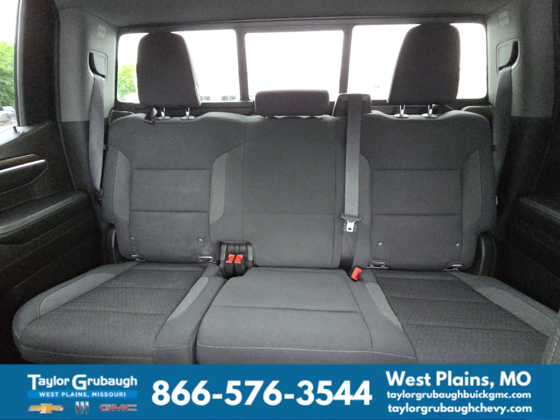 Used 2022 Chevrolet Silverado 1500 RST w/ Convenience Package II AWD/4WD image 27