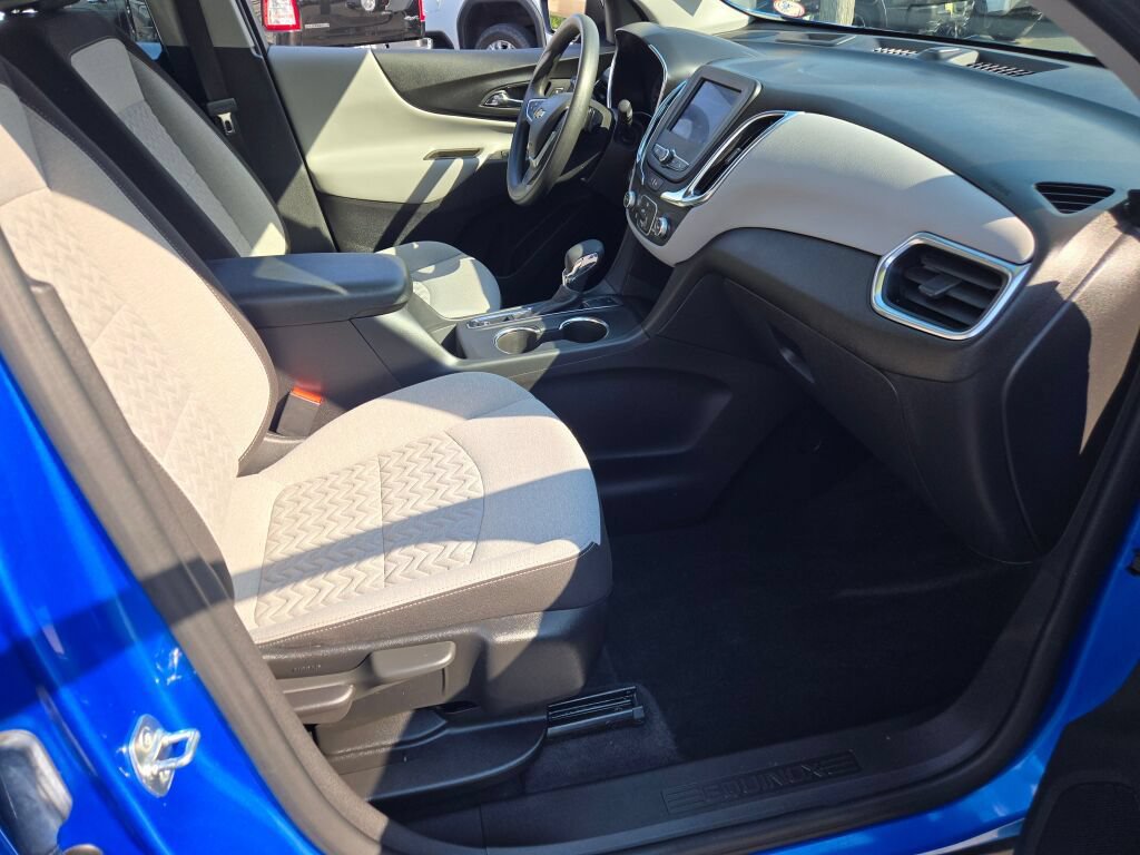 Certified 2024 Chevrolet Equinox LS w/ Driver Confidence II Package AWD/4WD image 7