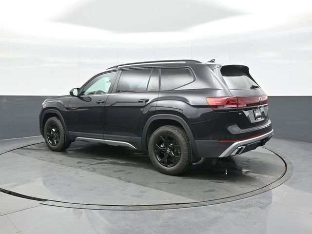 New 2026 Volkswagen Atlas Peak Edition image 4