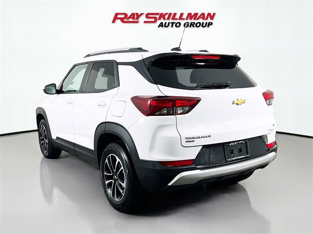 Used 2025 Chevrolet TrailBlazer LT image 5