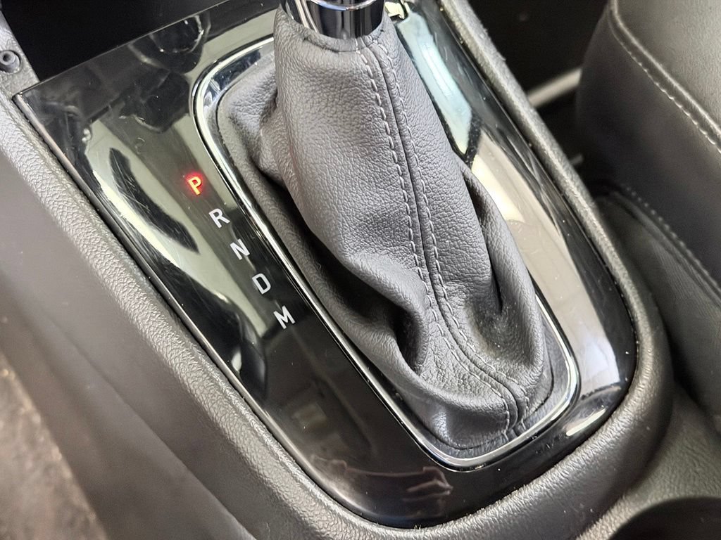 Used 2019 Buick Encore Preferred FWD image 43