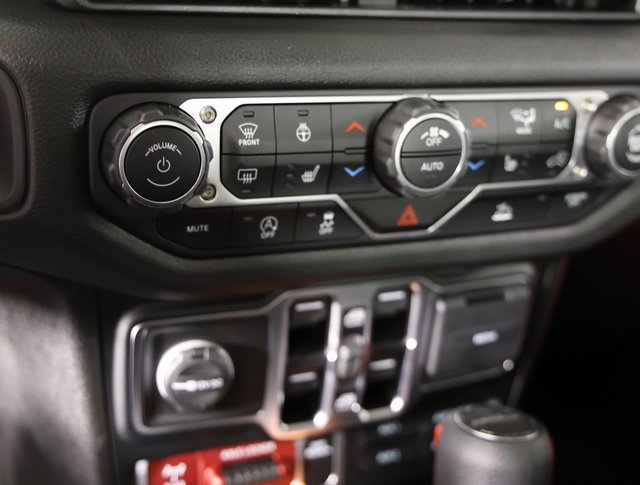 New 2025 Jeep Gladiator Willys image 17