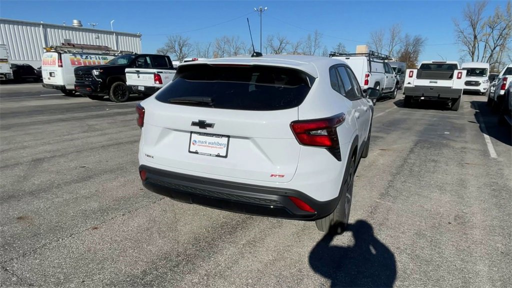 New 2026 Chevrolet Trax RS image 9