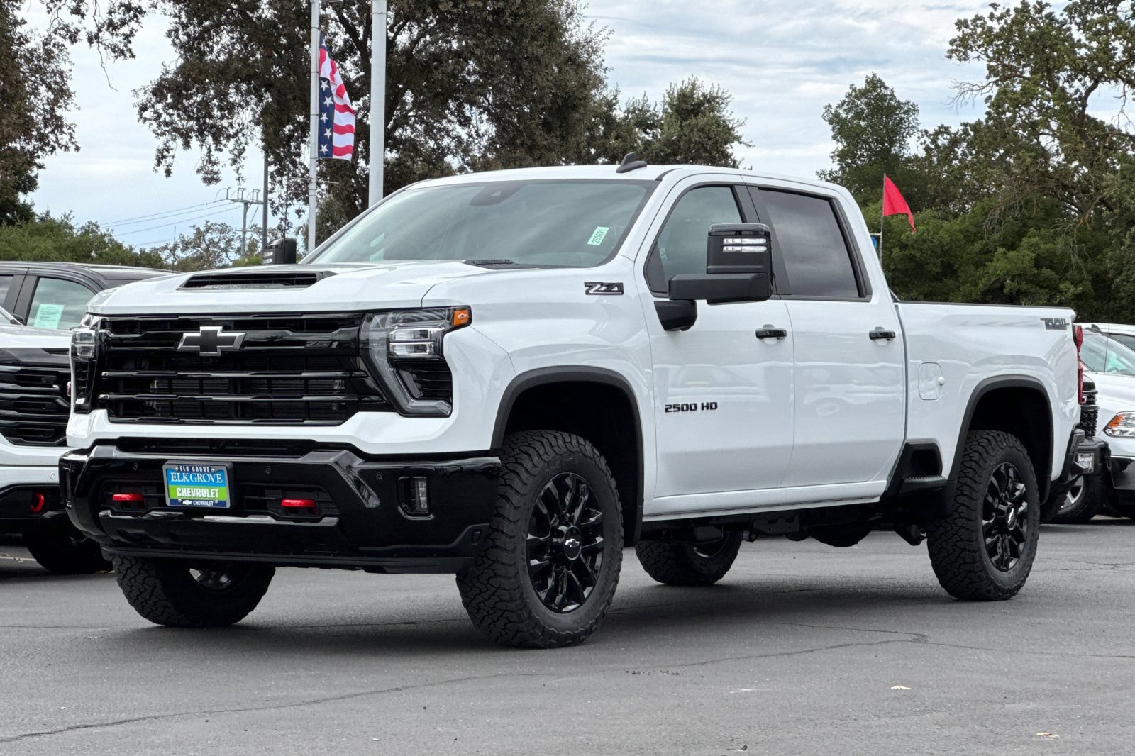 New 2026 Chevrolet Silverado 2500 LT w/ Trail Boss Package AWD/4WD image 7