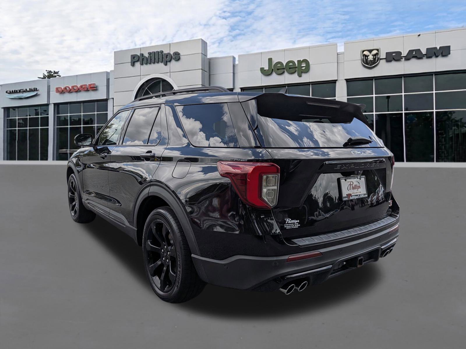 Used 2021 Ford Explorer ST w/ Equipment Group 401A AWD/4WD image 5