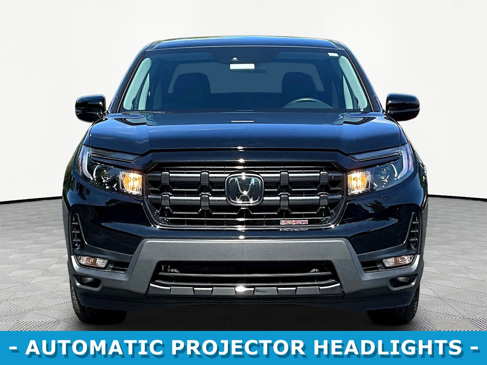 Certified 2025 Honda Ridgeline Sport image 2