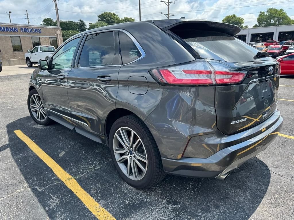 Used 2019 Ford Edge Titanium w/ Equipment Group 301A AWD/4WD image 9
