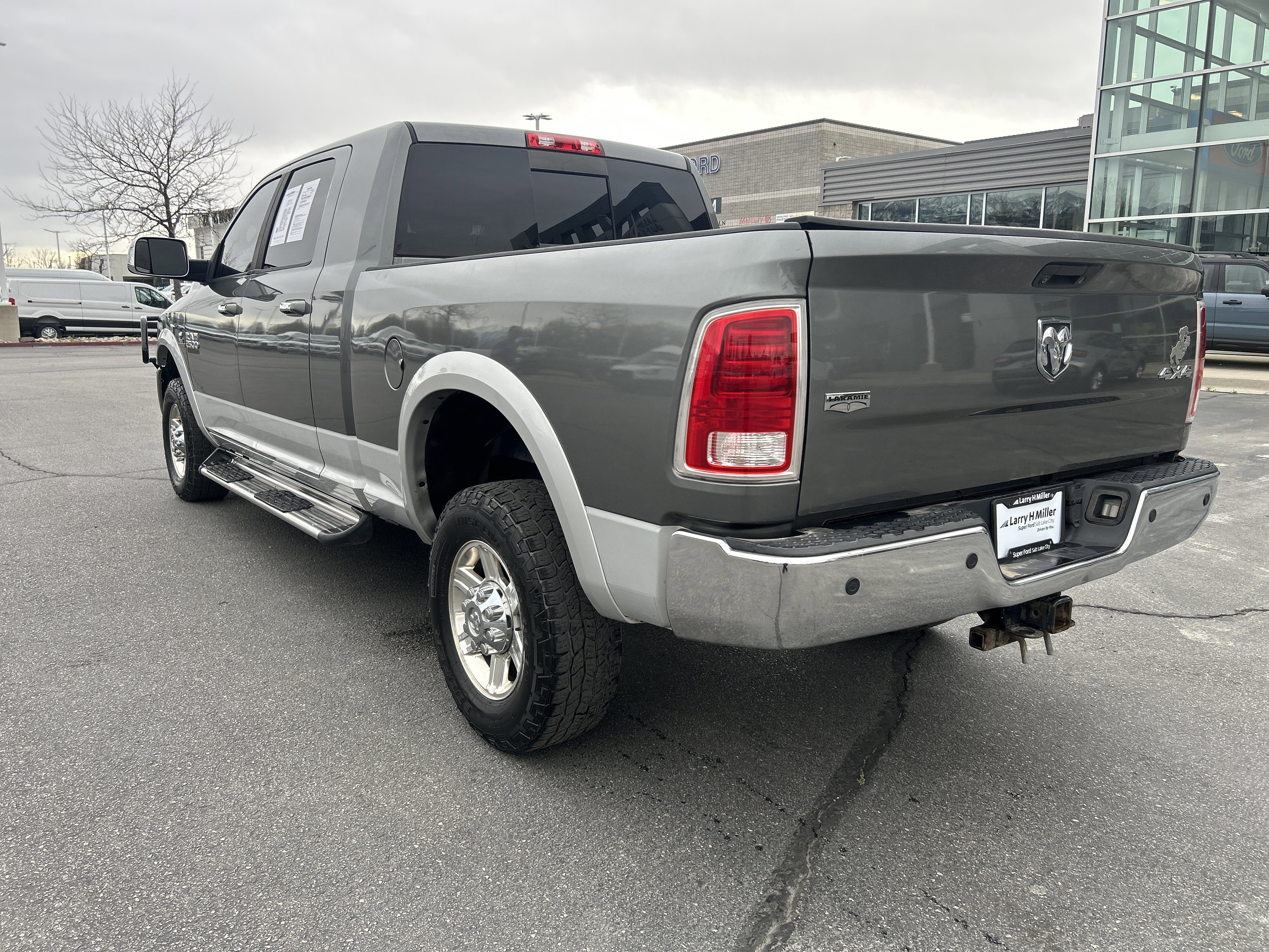 Used 2013 RAM 2500 Laramie w/ Convenience Group image 3