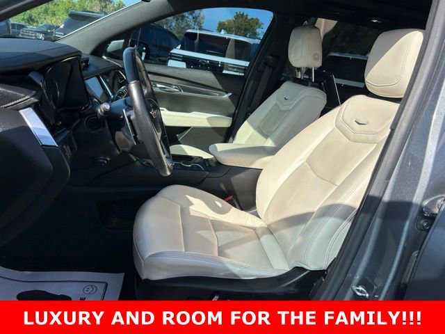 Used 2021 Cadillac XT6 Sport AWD/4WD image 14