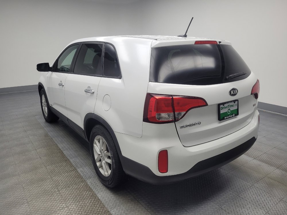 Used 2015 Kia Sorento LX image 5