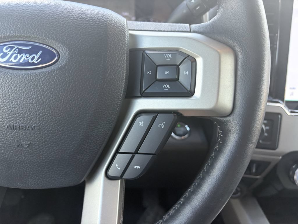 Used 2022 Ford F250 Lariat w/ Tremor Off-Road Package AWD/4WD image 22