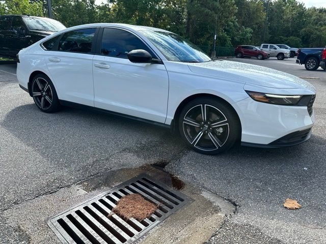 Used 2023 Honda Accord Sport image 7