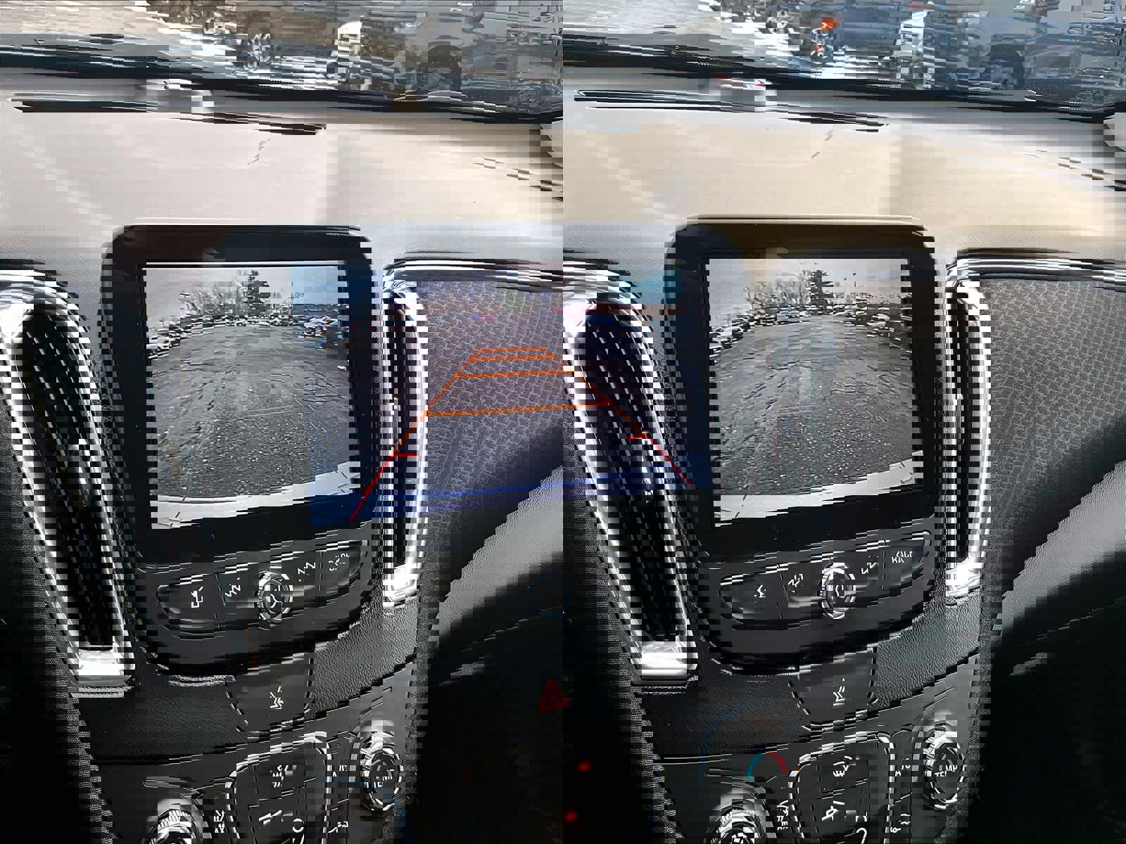 Used 2016 Chevrolet Malibu LT image 18