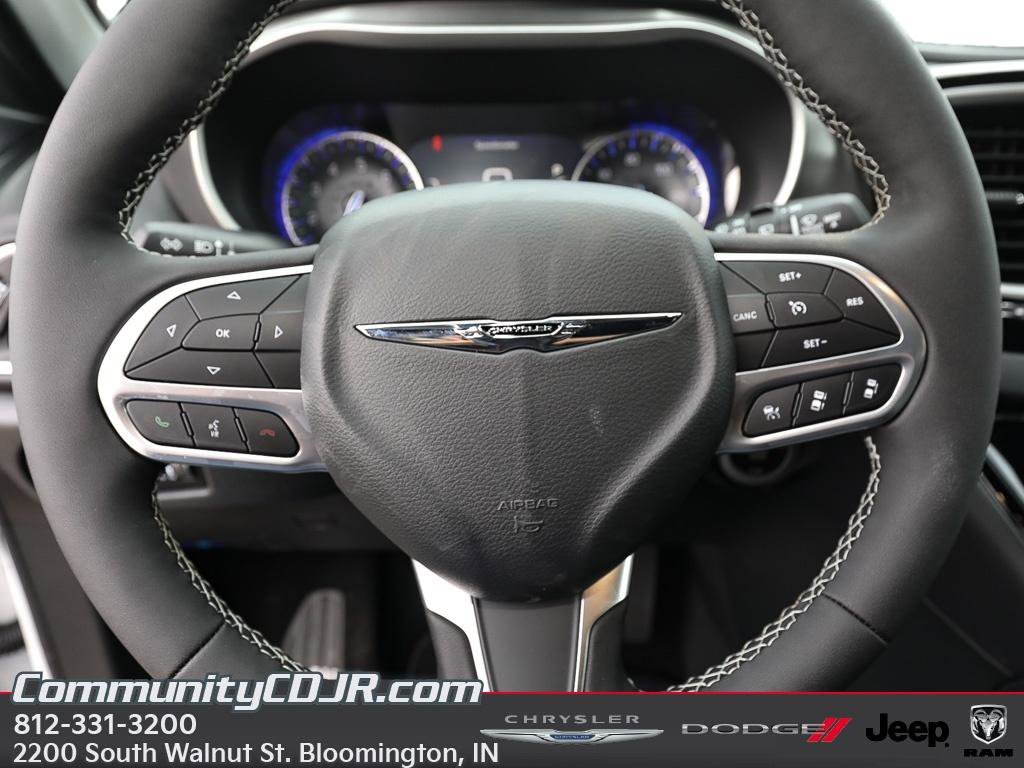 New 2026 Chrysler Voyager LX FWD image 14