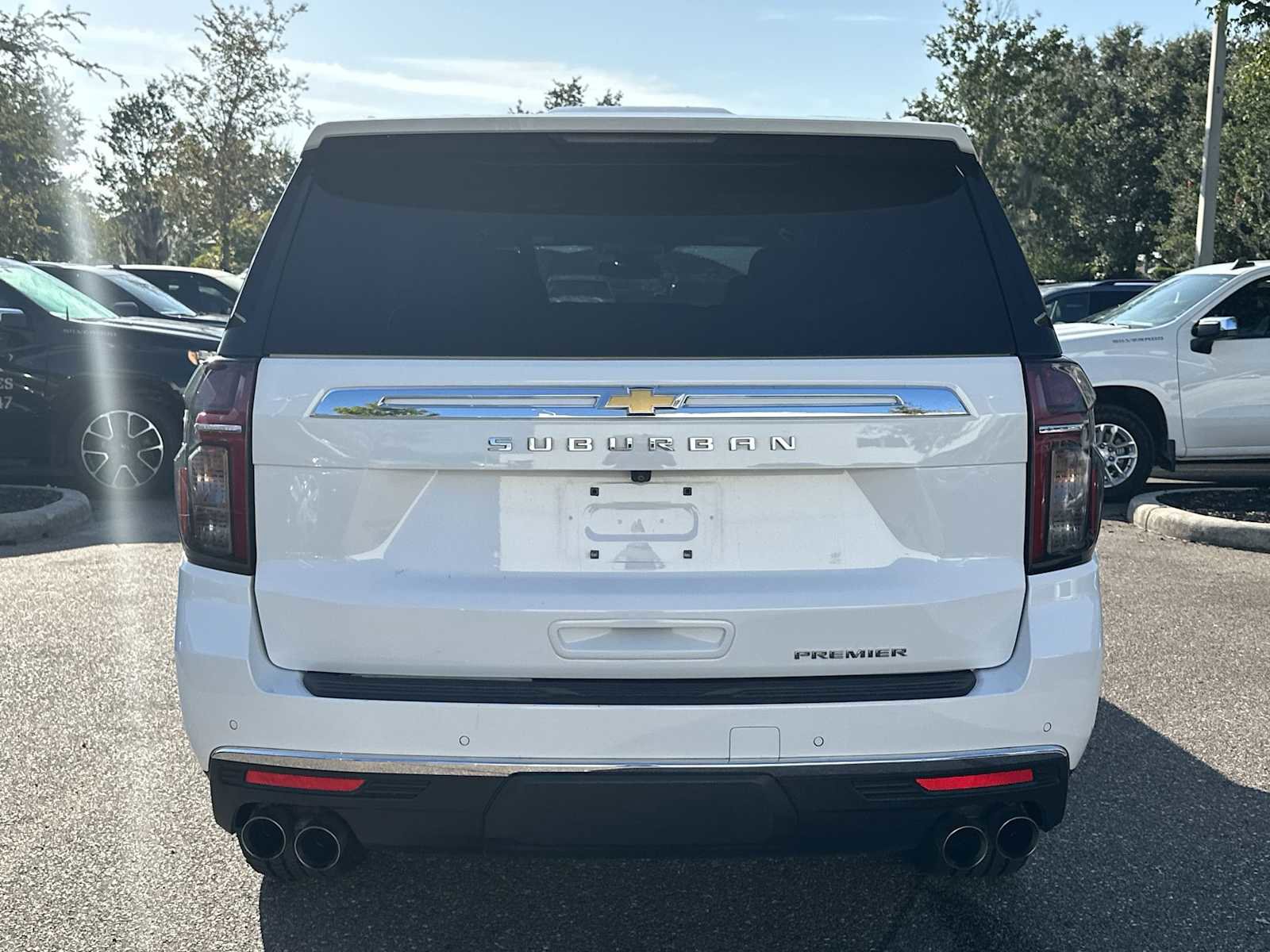 Certified 2024 Chevrolet Suburban Premier image 5