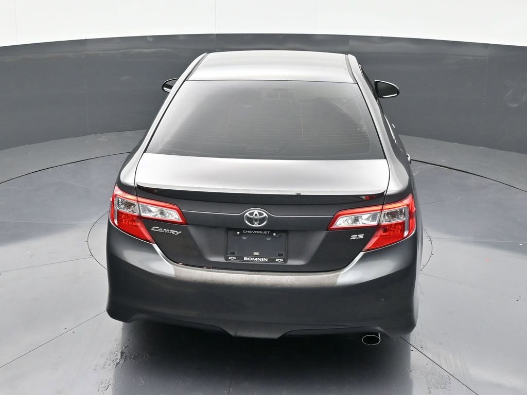 Used 2014 Toyota Camry SE image 15