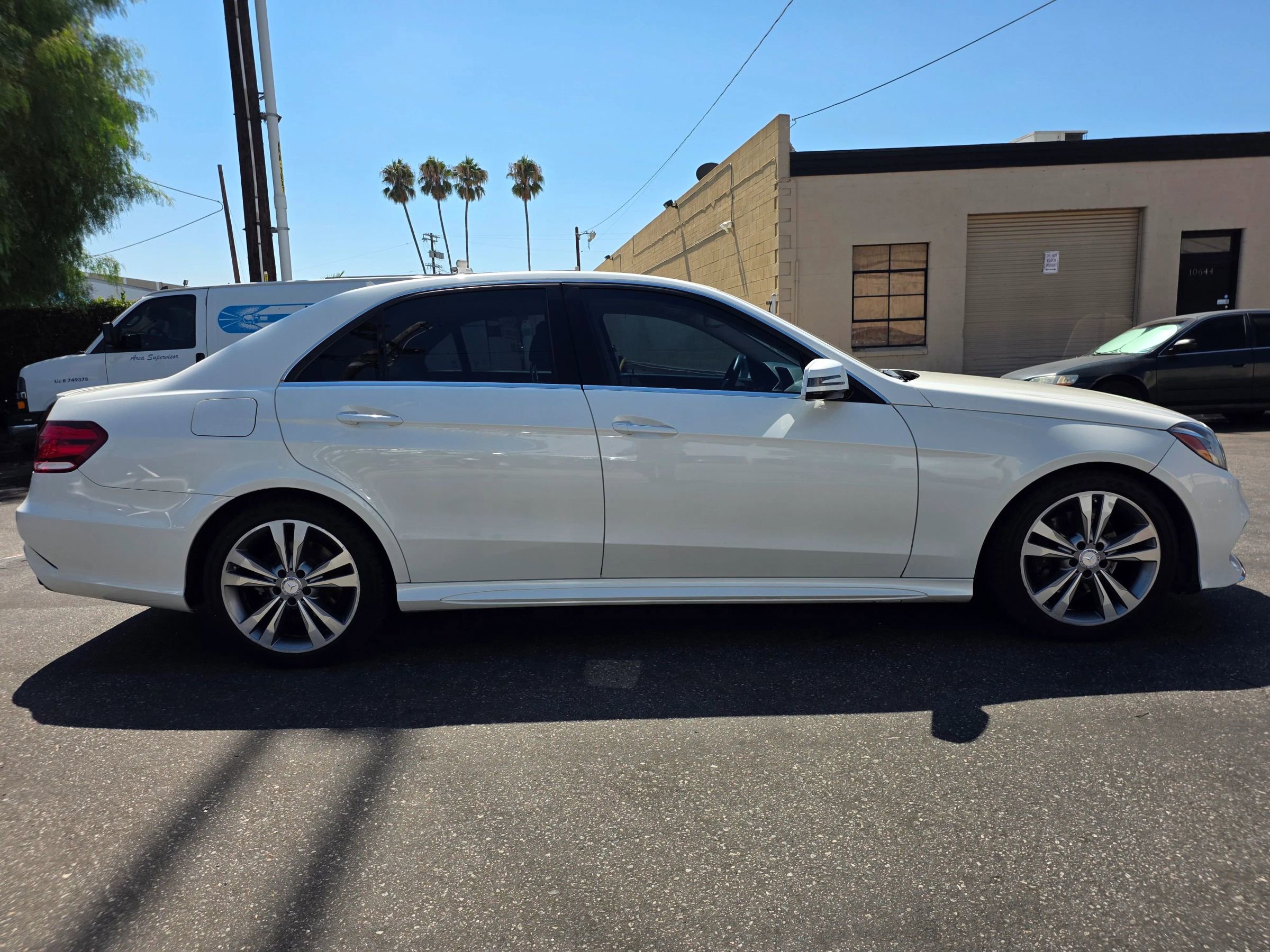 Used 2014 Mercedes-Benz E 350 Sedan image 2