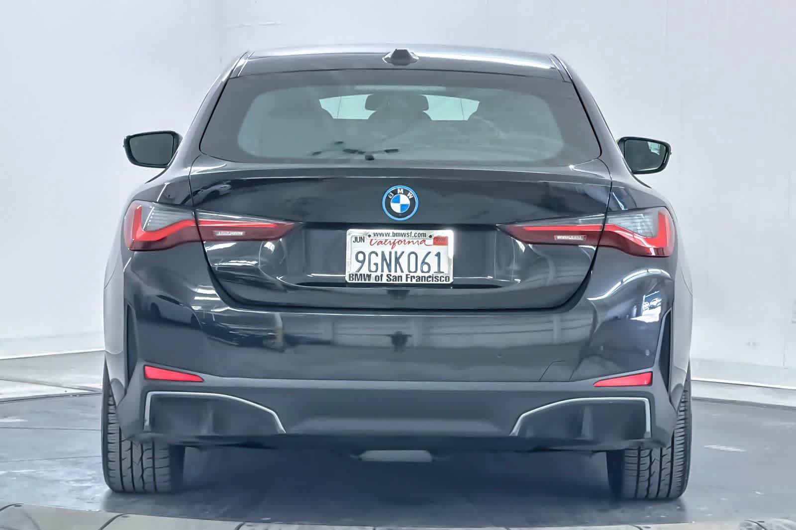 Used 2023 BMW i4 eDrive35 RWD image 7
