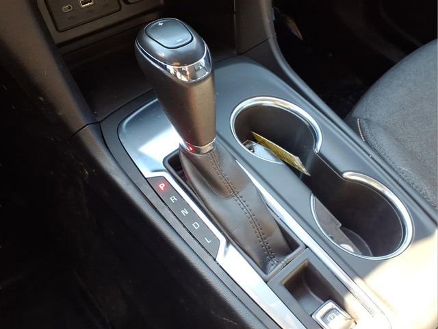 Used 2019 Chevrolet Equinox LT w/ Driver Convenience Package image 24