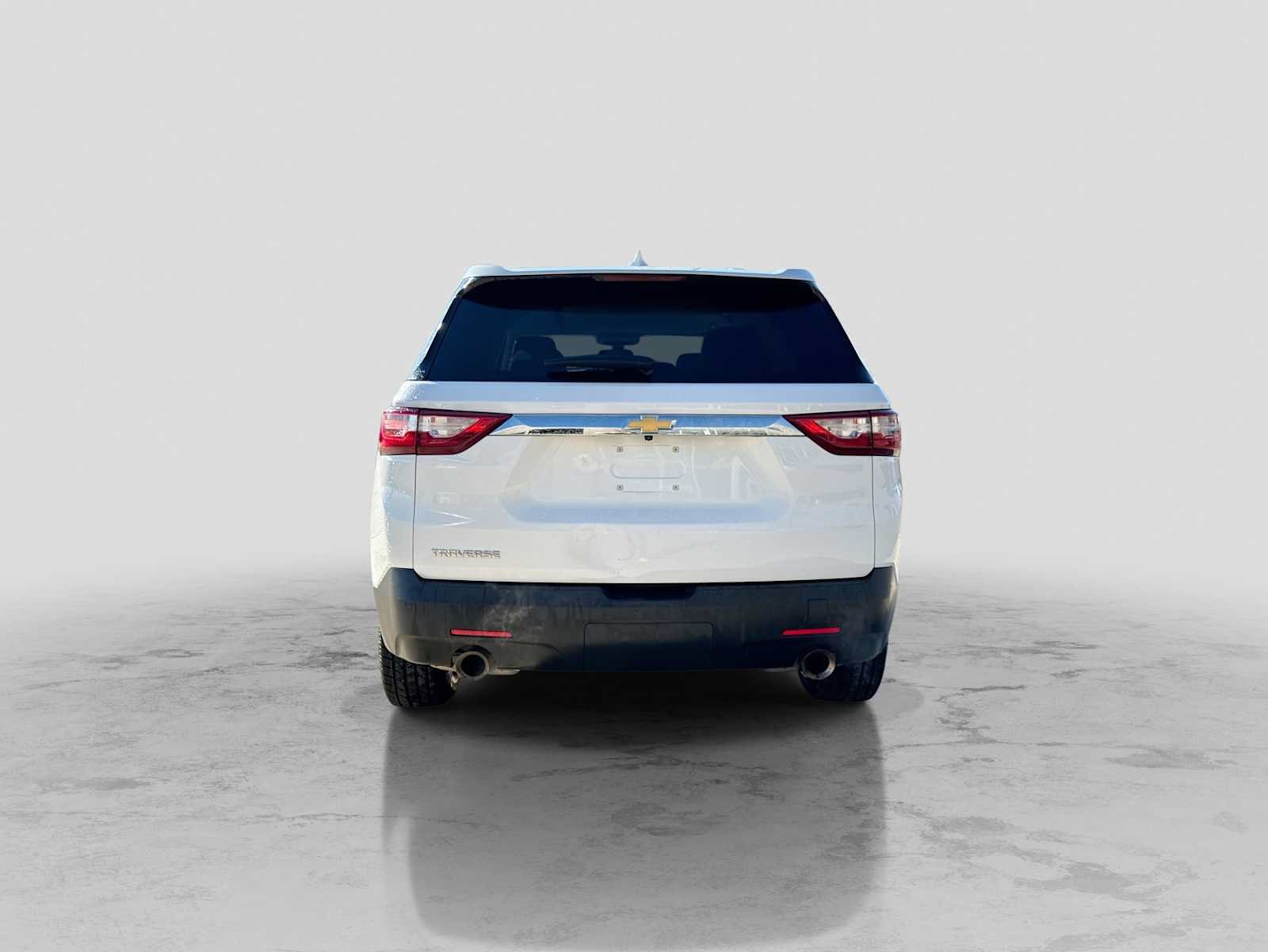 Used 2018 Chevrolet Traverse LS w/ LPO, Floor Liner Package FWD image 5