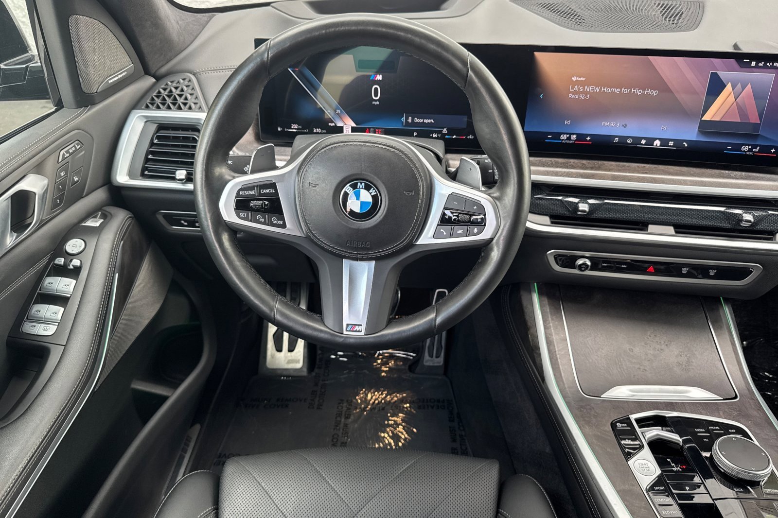 Used 2024 BMW X7 xDrive40i w/ M Sport Package image 13