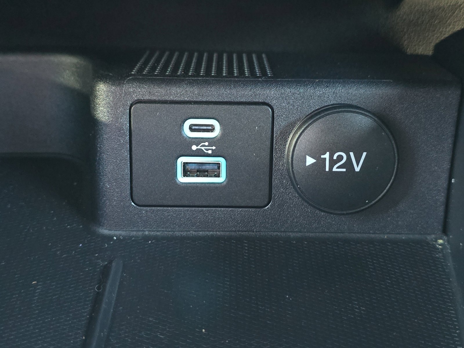 Used 2023 Ford Escape ST-Line w/ Tech Pack #1 FWD image 20