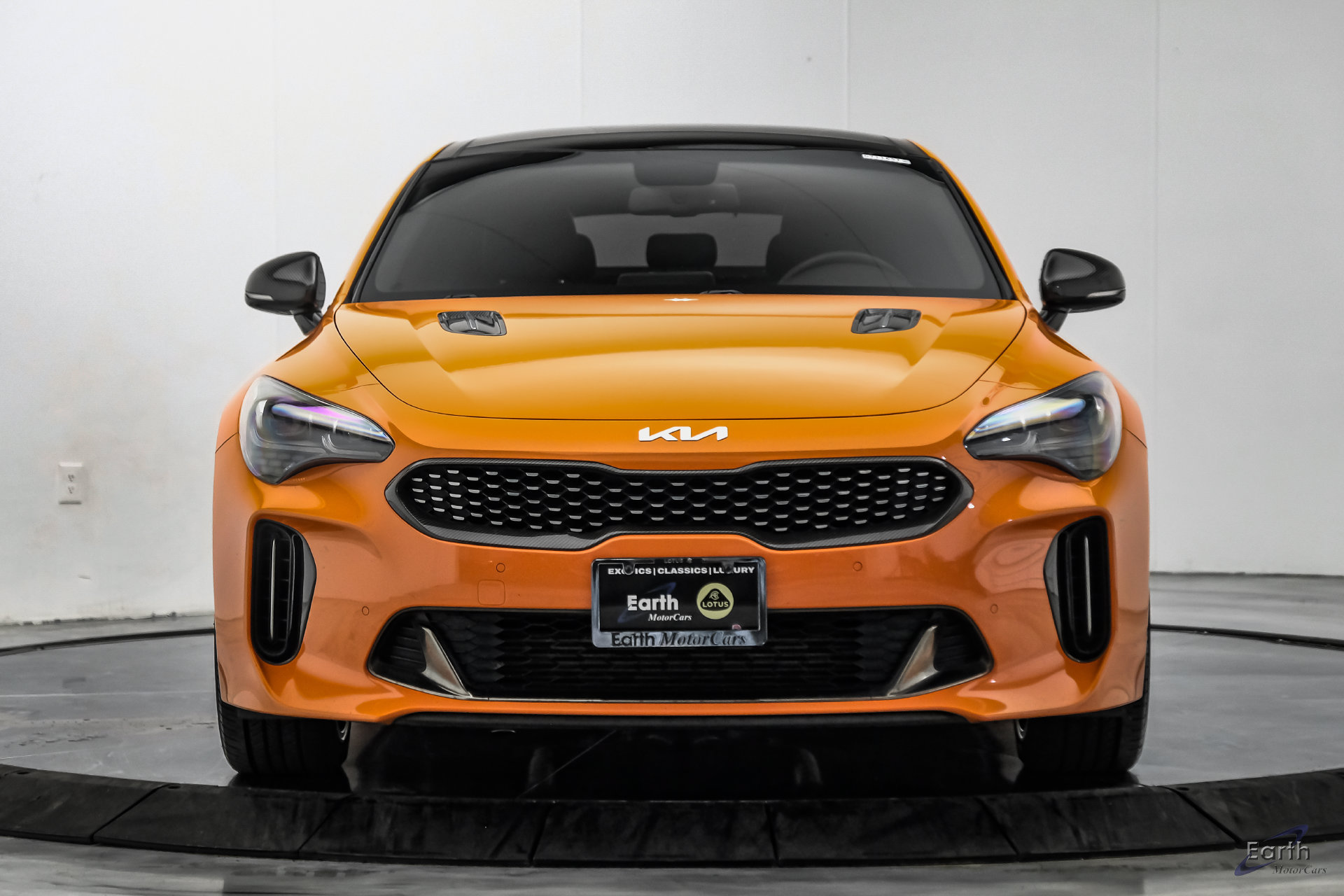 Used 2019 Kia Stinger GTS RWD image 29