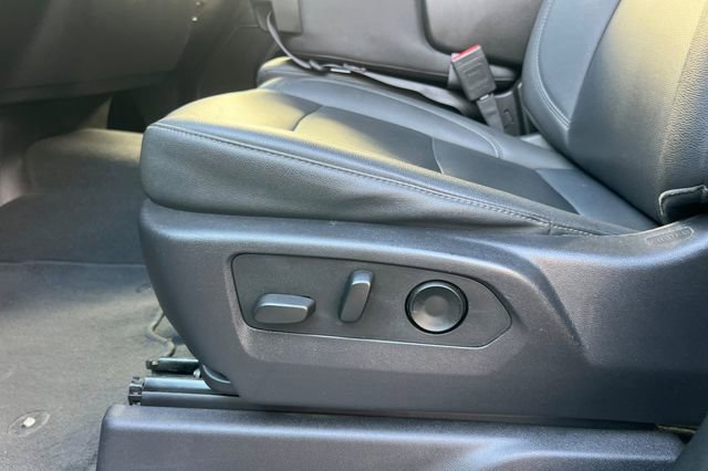 Used 2024 GMC Sierra 1500 SLT image 13