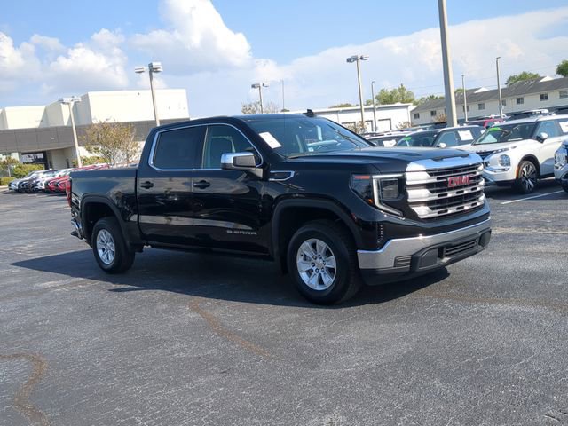 Used 2024 GMC Sierra 1500 SLE image 3