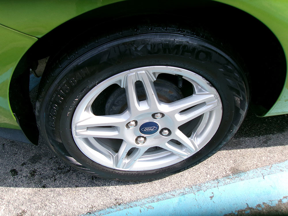 Used 2019 Ford Fiesta SE image 9