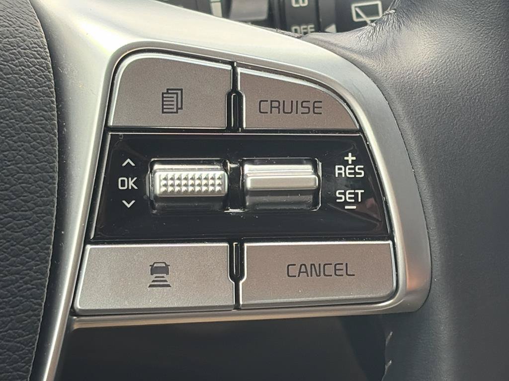 Used 2022 Kia Telluride EX w/ EX Premium Package FWD image 13