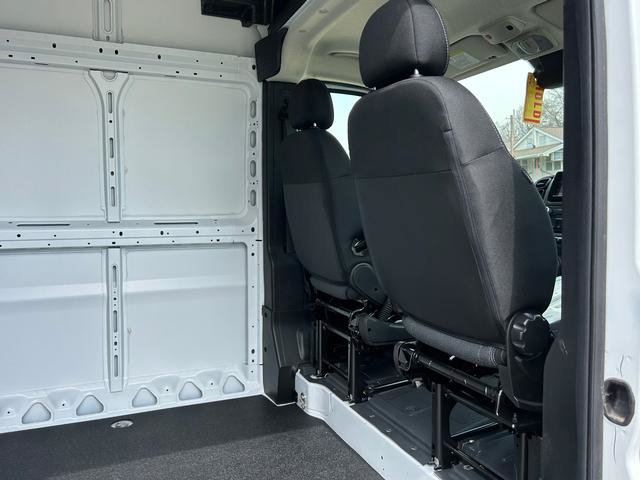 New 2024 RAM ProMaster 1500 w/ Convenience Group FWD image 19