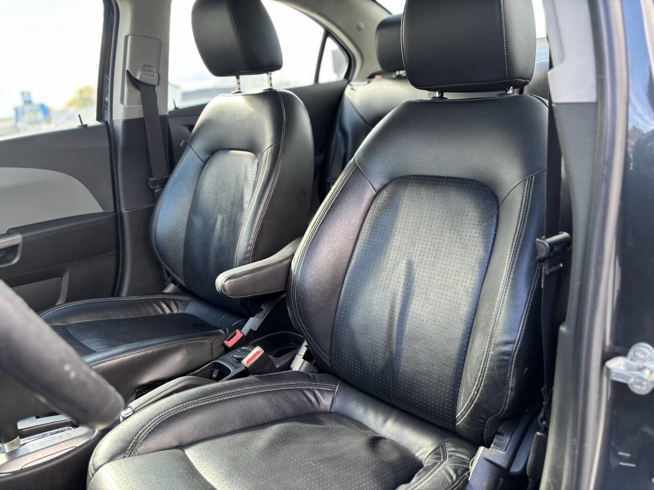 Used 2019 Chevrolet Sonic Premier image 11