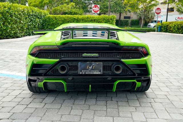 Used 2021 Lamborghini Huracan EVO RWD image 22