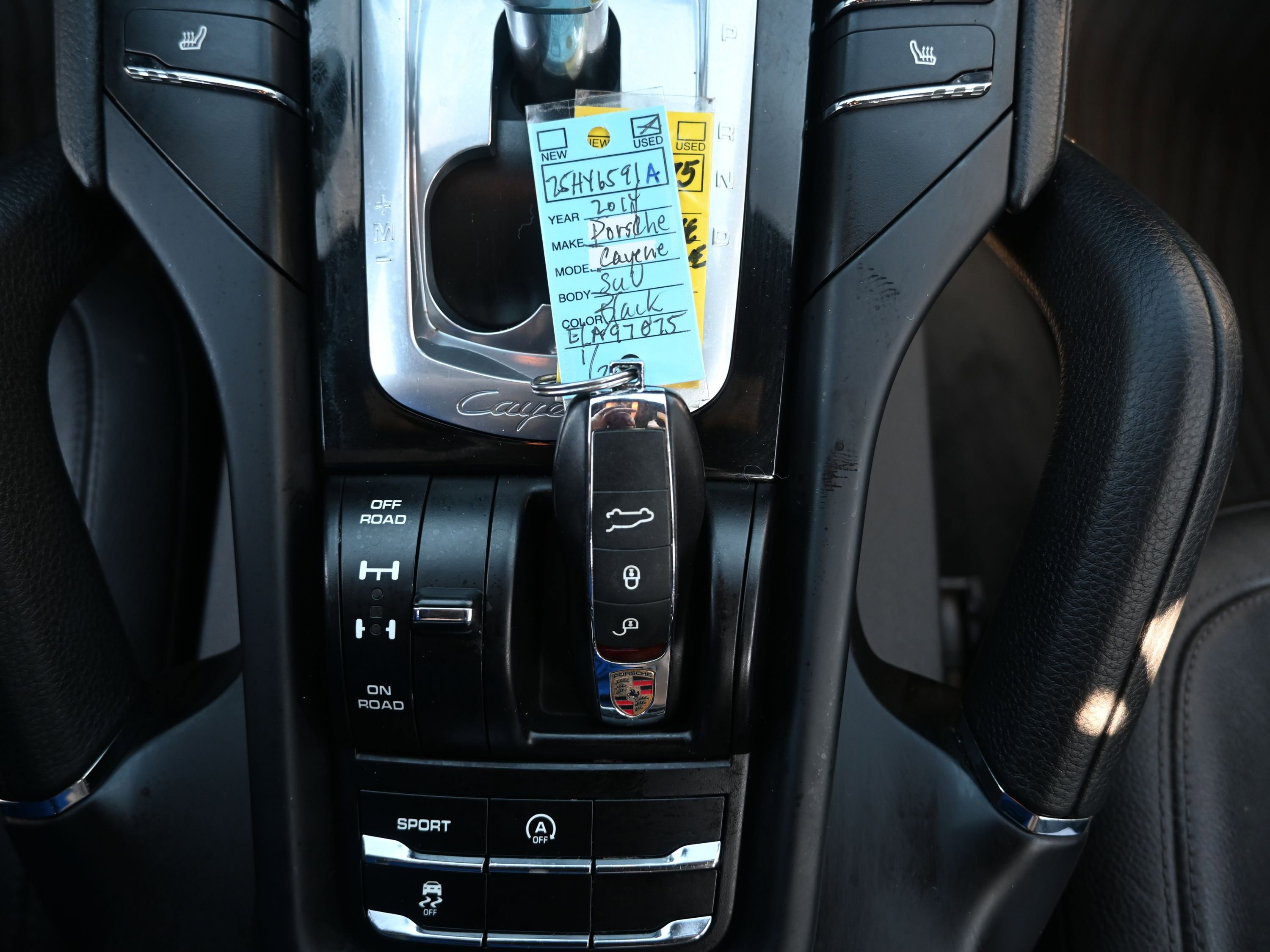 Used 2014 Porsche Cayenne image 31