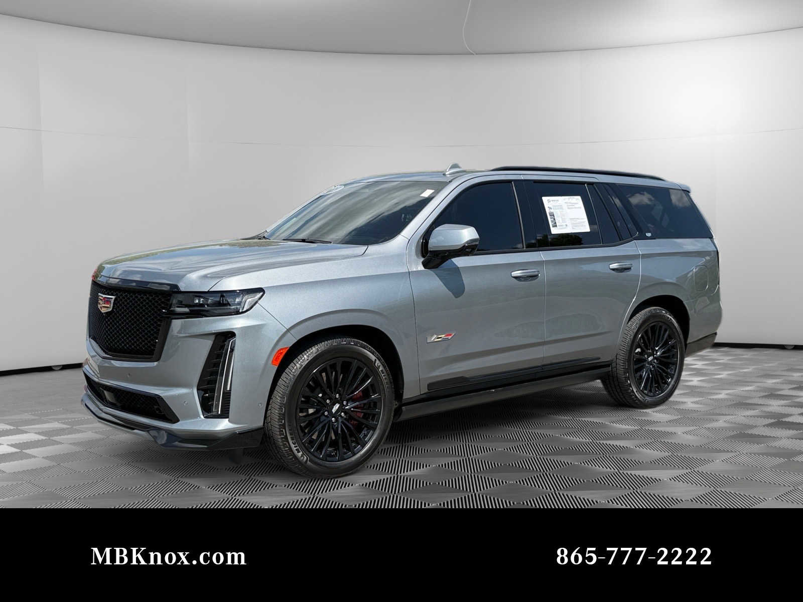 Used 2023 Cadillac Escalade V AWD/4WD image 1