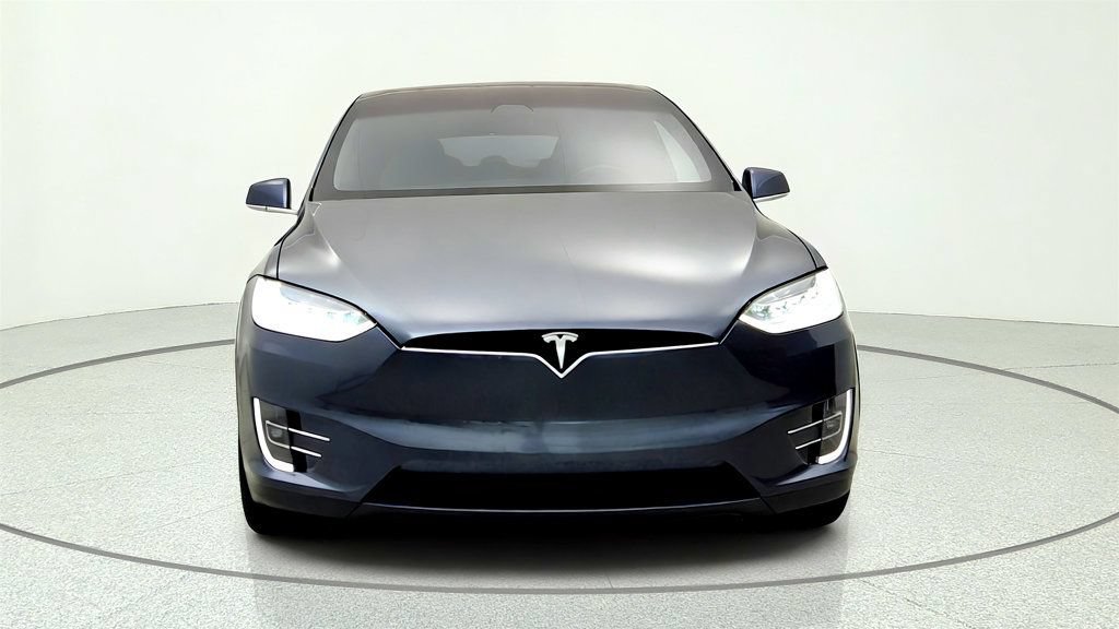 Used 2020 Tesla Model X Long Range AWD/4WD image 2